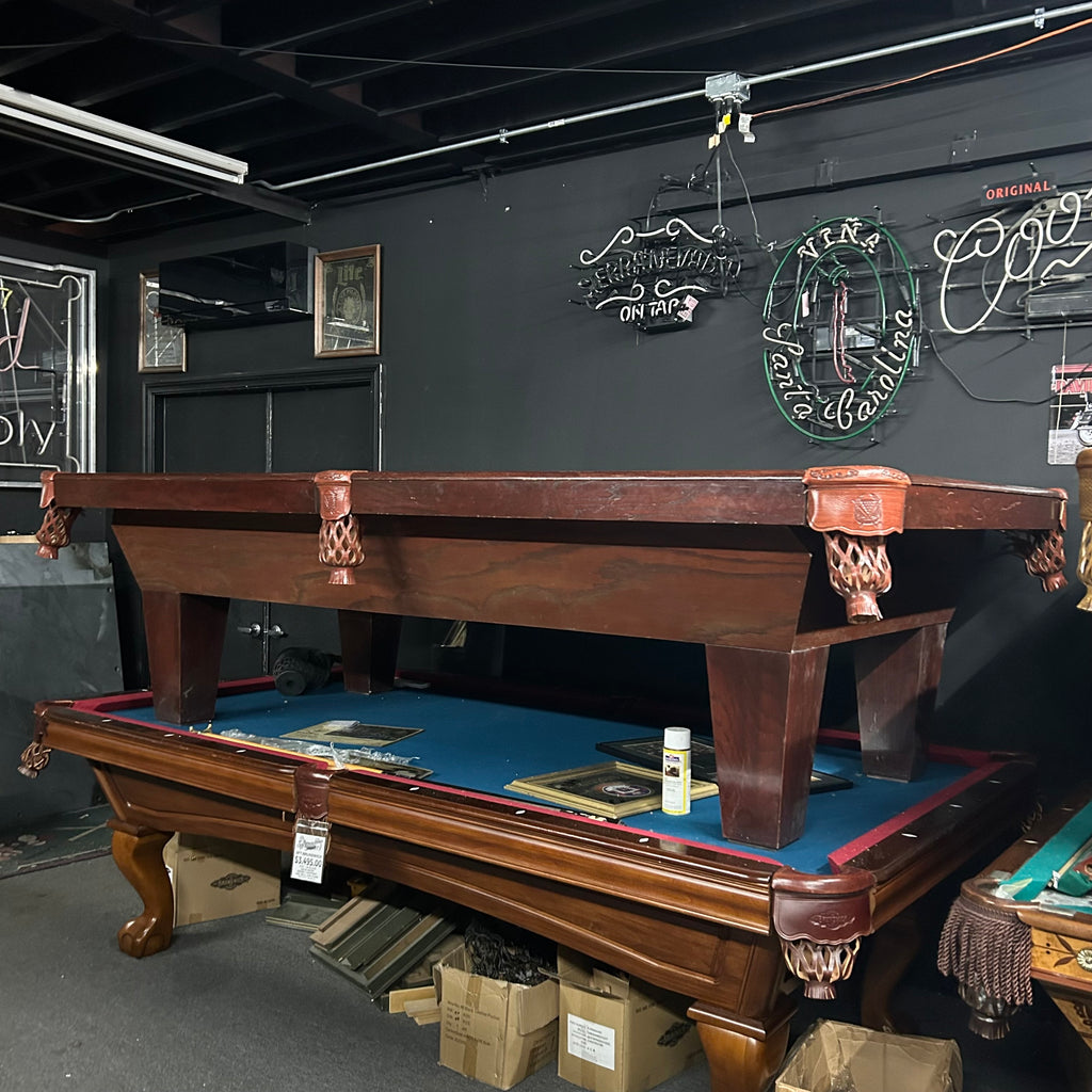 Overall view of 9ft Connelly pool table with tapered leg