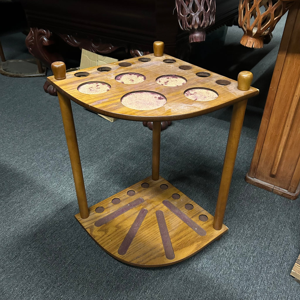 Floor stand with empty cup holders 8 cues