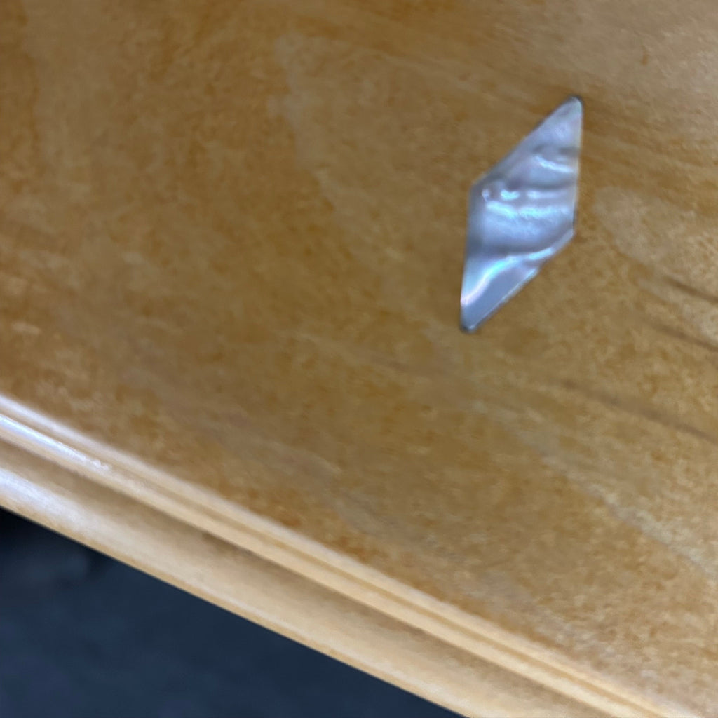 Diamond rail site on natural finish