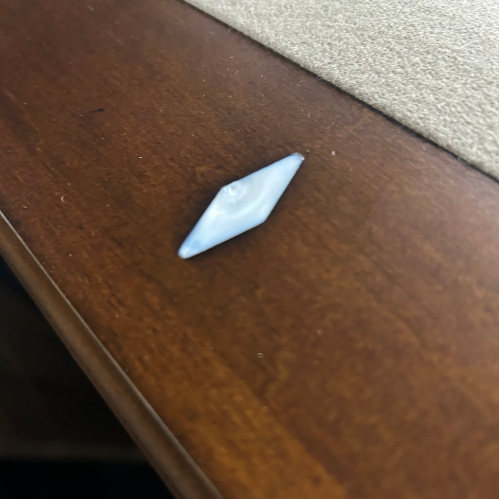 Diamond site on walnut rail with camel cloth