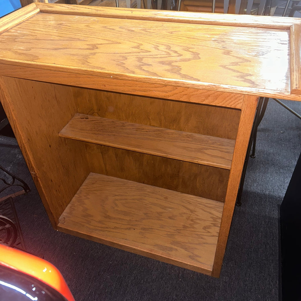Oak mini bar with two shelves