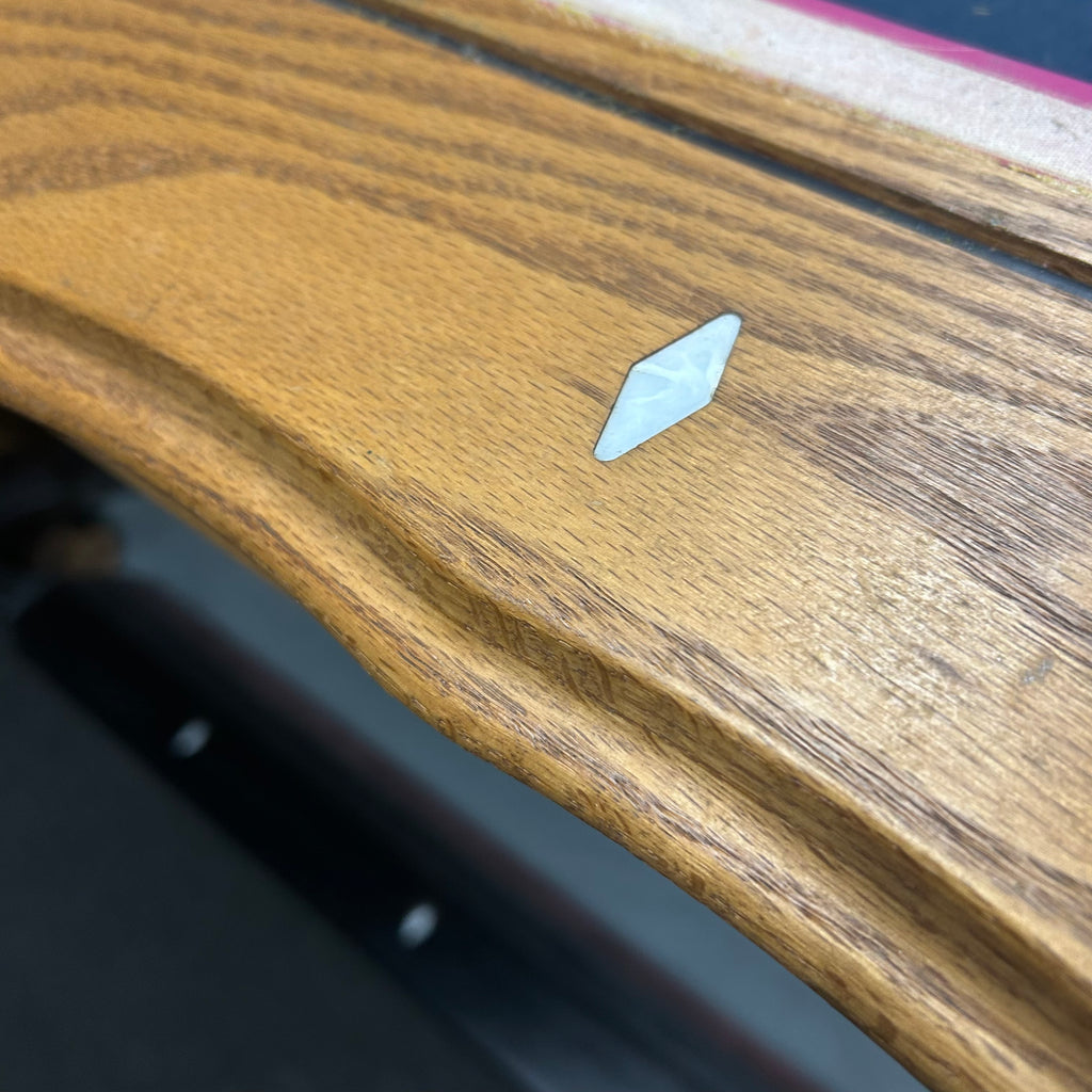 Diamond site on oak scalloped rail